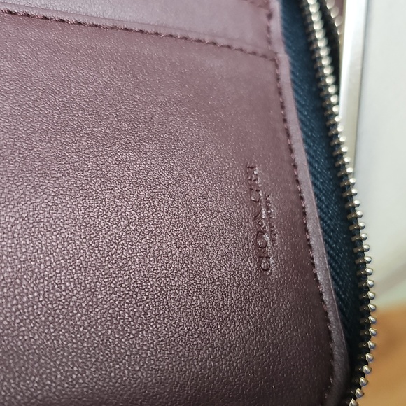 COACH C7365 Medium Id Zip Wallet With Border Quilting In JADE Green EUC - Picture 13 of 17